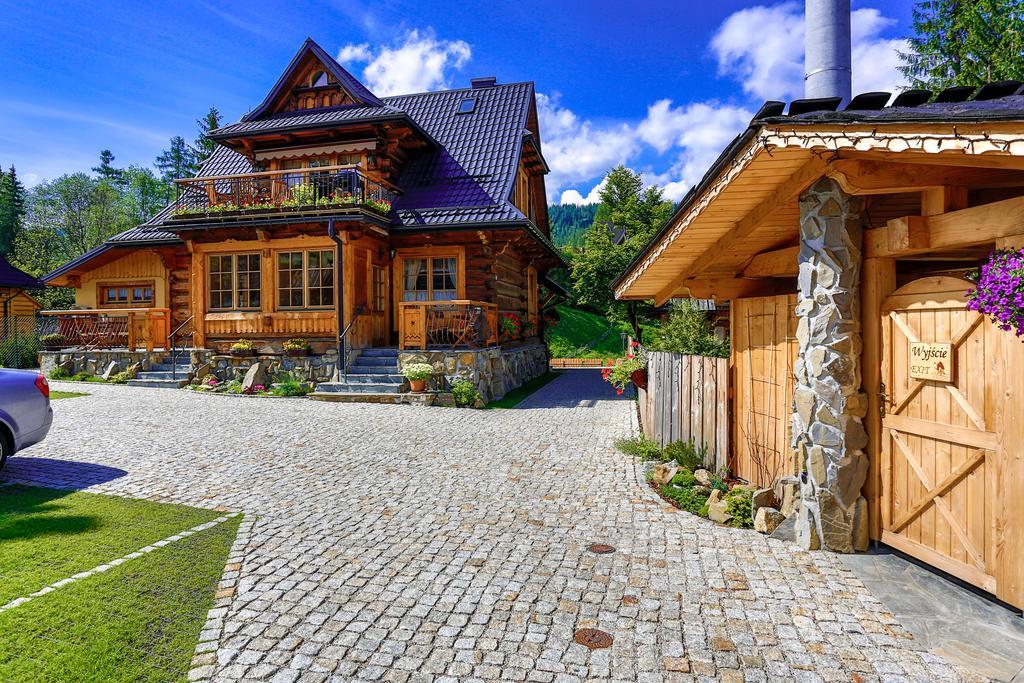 Bambi Cottage ザコパネ エクステリア 写真