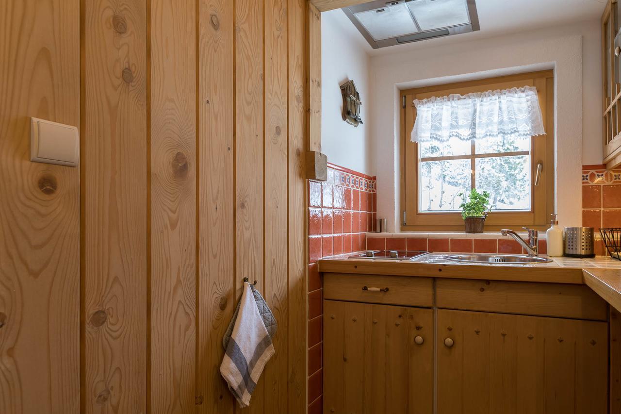 Bambi Cottage ザコパネ エクステリア 写真