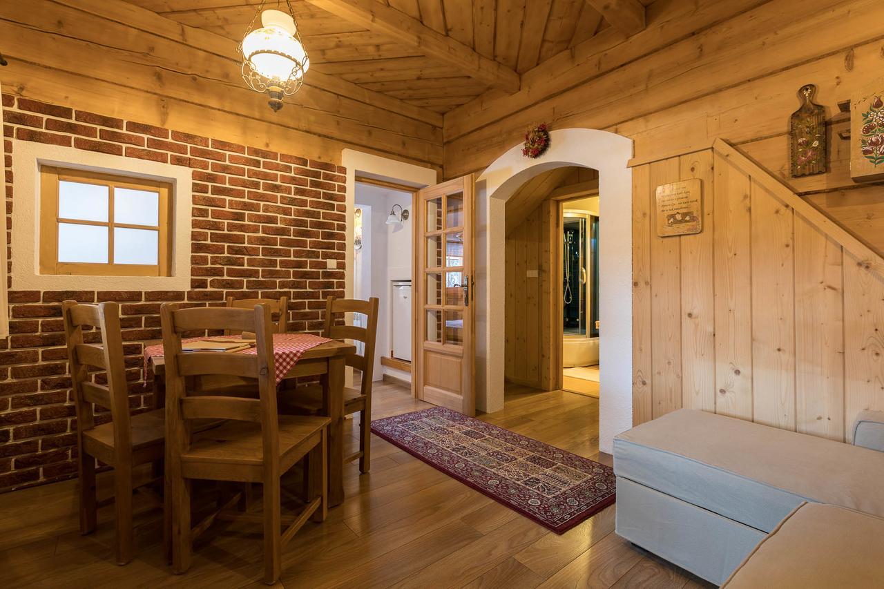 Bambi Cottage ザコパネ エクステリア 写真